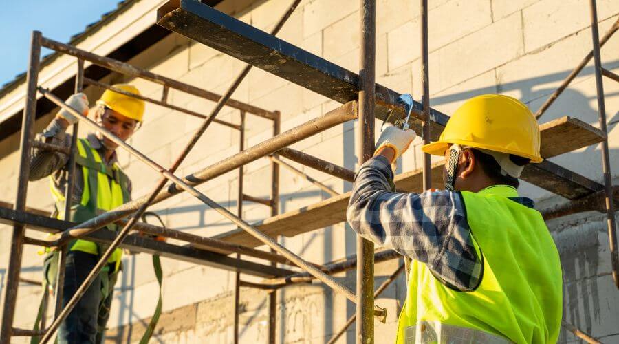 Professional gutter cleaning in New Salem, ND